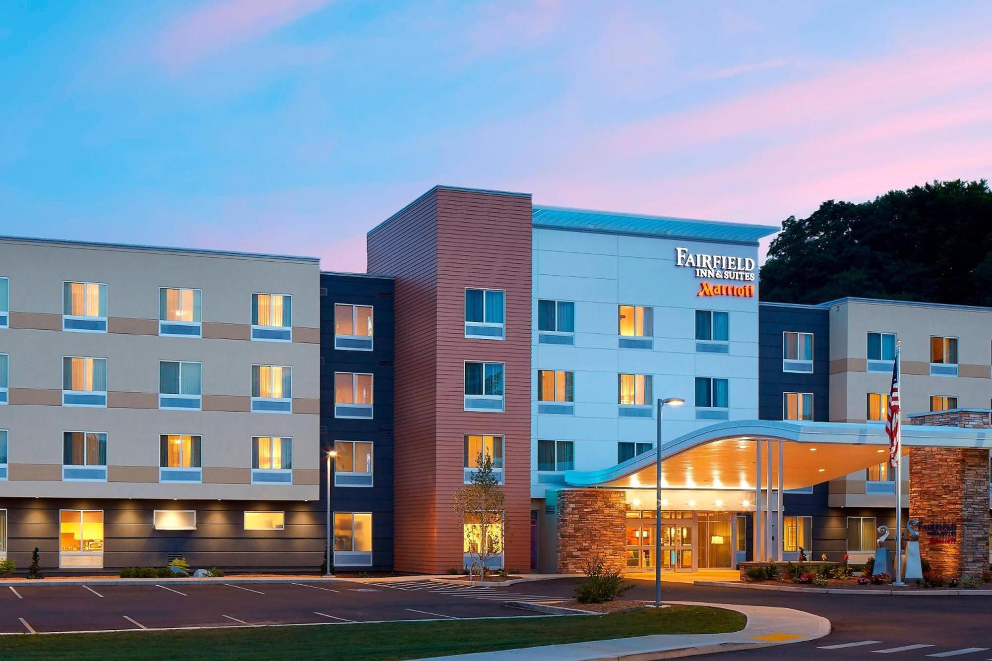 Fairfield Inn & Suites By Marriott Springfield Northampton/Amherst Luaran gambar