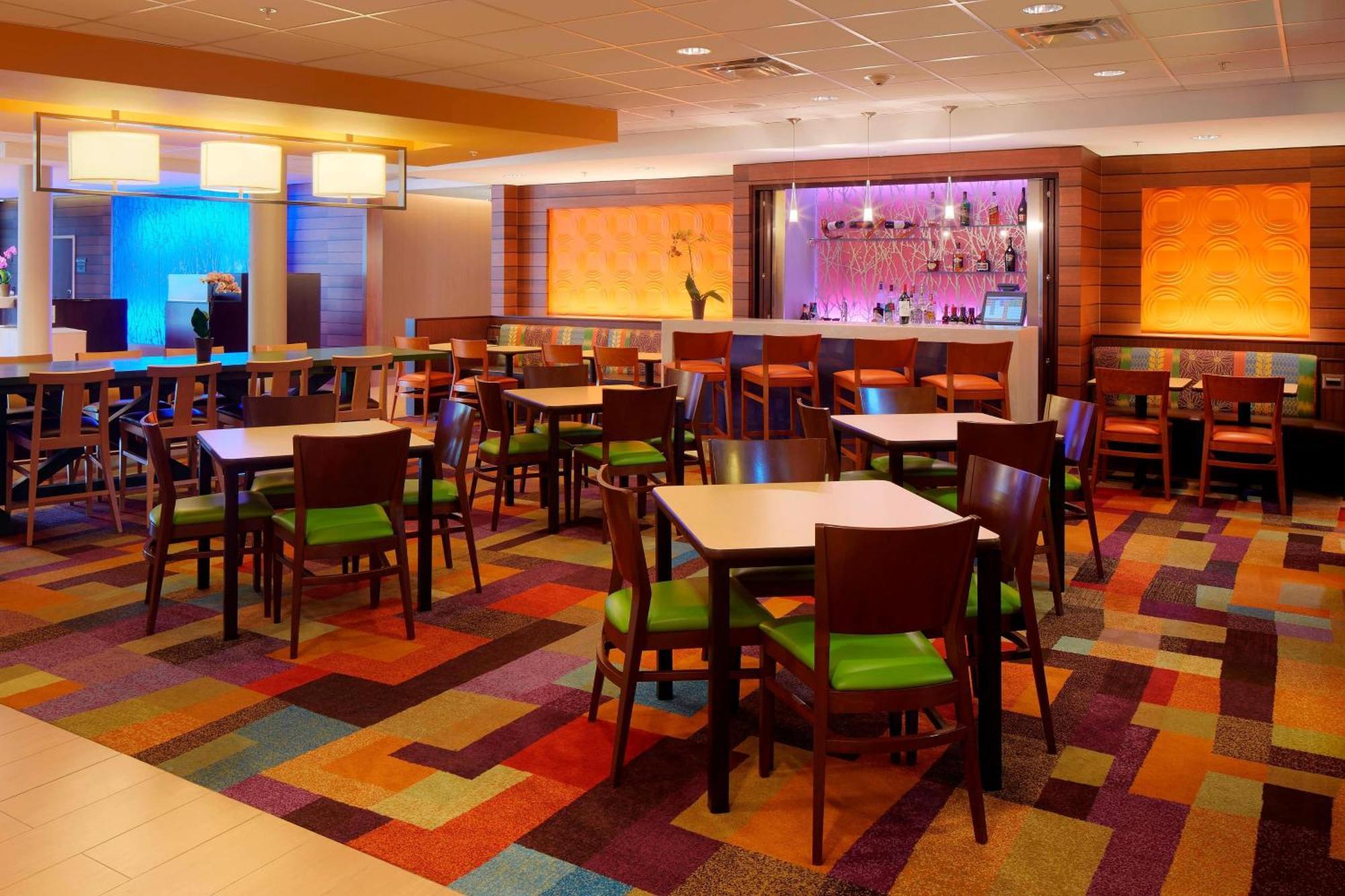 Fairfield Inn & Suites By Marriott Springfield Northampton/Amherst Luaran gambar
